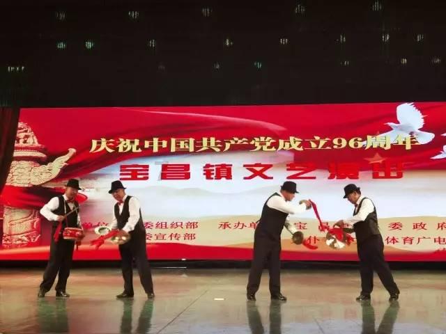 道家学派的思想特点是什么？